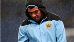 Mancini xuống nước, Tevez có thể ra sân trở lại